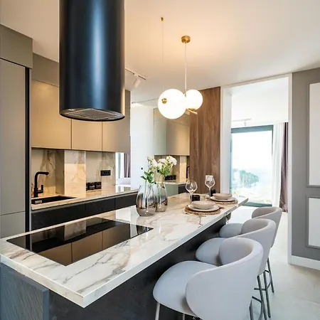 Lux Kalifa 5 Star Exquisite Apartment