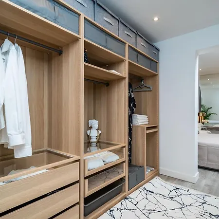 Lux Kalifa 5 Star Exquisite Apartment