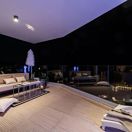 Lux Kalifa 5 Star Exquisite Apartment
